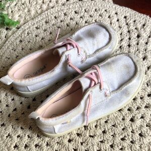 Cat & Jack Kids' White and Pink Sneakers